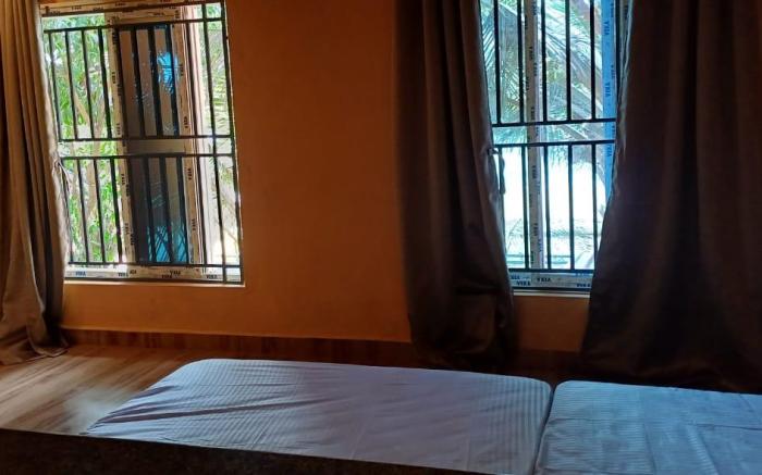 Royal Vintage Beach Stay