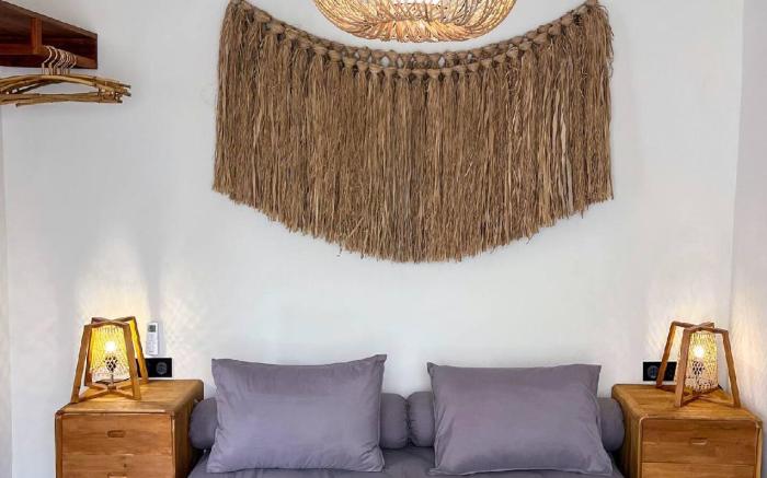 Cozy, Smart, Renovated Flat to Western Standard