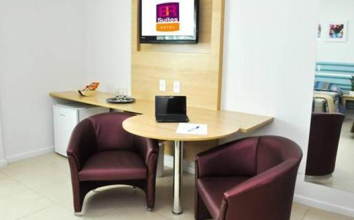 BR Suites Hotel