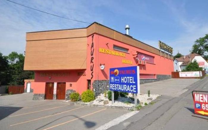 Hotel Taurus