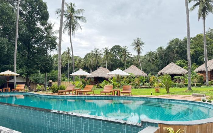 COCO Canopy Boutique Resort 