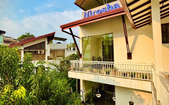 Nirosha Guest House