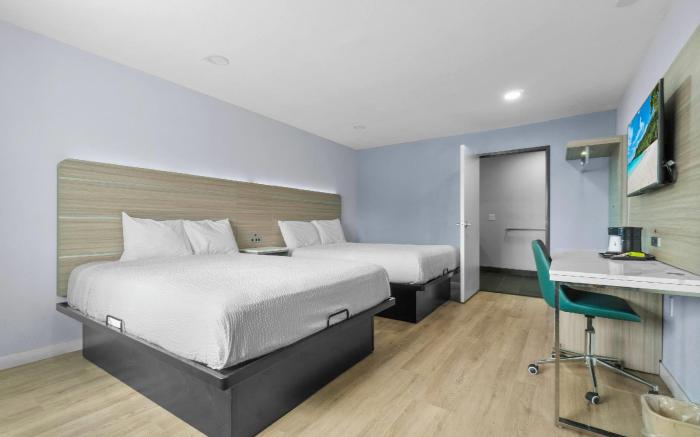 Travelodge by Wyndham Fairplex Pomona