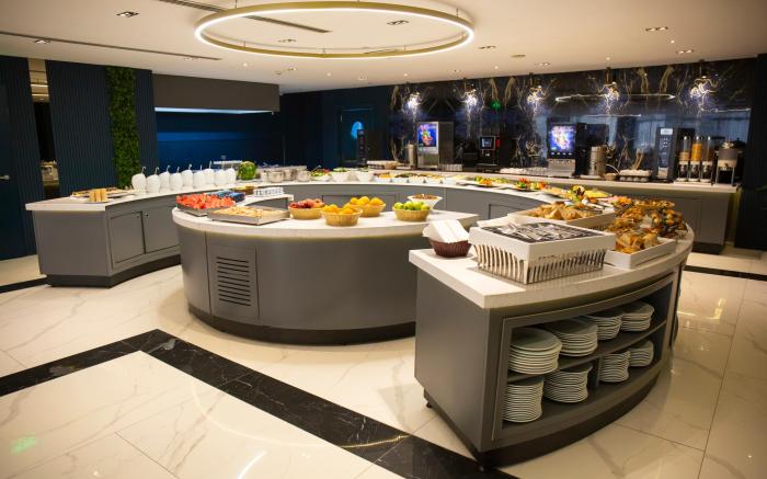 Nova Plaza Crystal Hotel