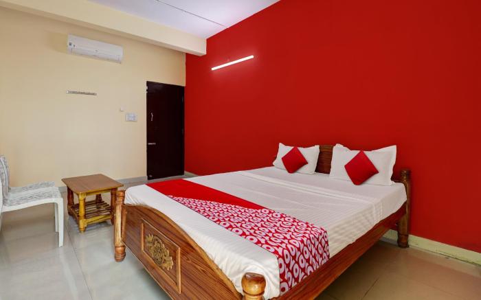 Hotel O S.L.V Boarding & Lodging