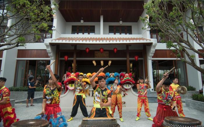 Vinh Hung Old Town