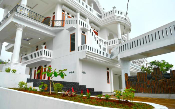 Jonna Pluto Highland By ZIRI