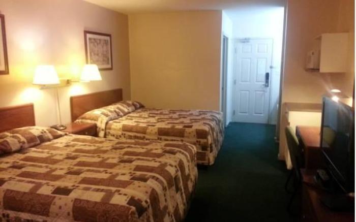 Joys Inn Innisfail, AB