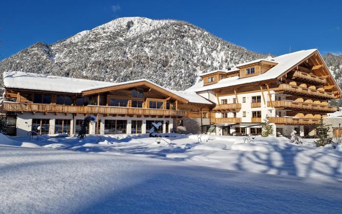 NOVA Moments Boutique Hotel