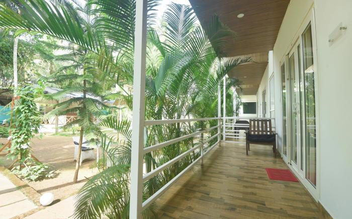FabHotel La Volga - Nr. Morjim beach