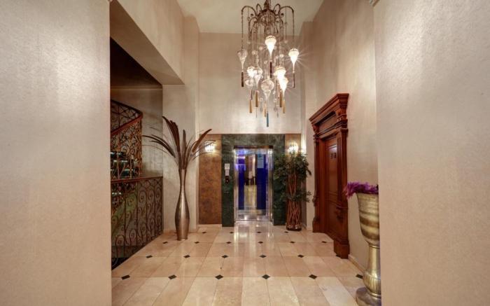 STARGATE HOTEL&SPA