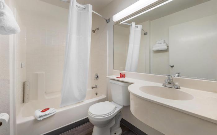 SureStay by Best Western Sacramento South Natomas