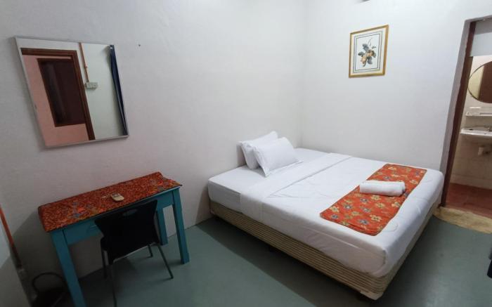 Double Room with Bathroom