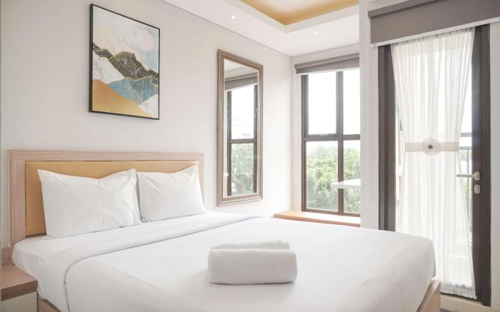 Minimalist Studio Transpark Bintaro By Travelio