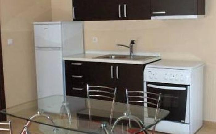 Mikros Gialos Apartments