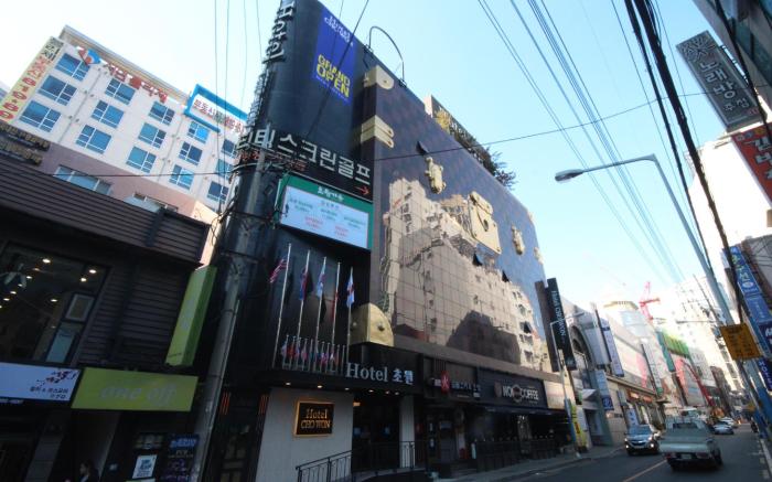 Busan Seomyeon Chowon Hotel