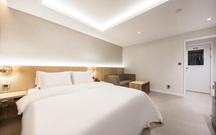 Hotel PIED Exco