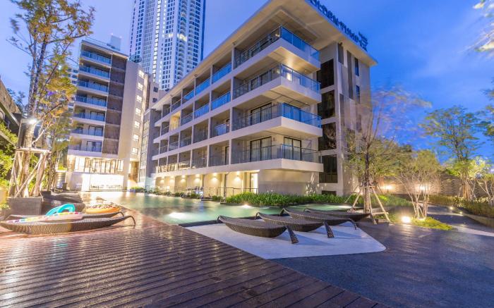 Golden Tulip Pattaya Beachfront Resort