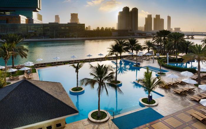 Beach Rotana Residences
