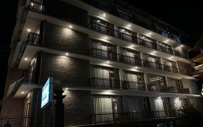 Gezellig Inn -Magic Mountain