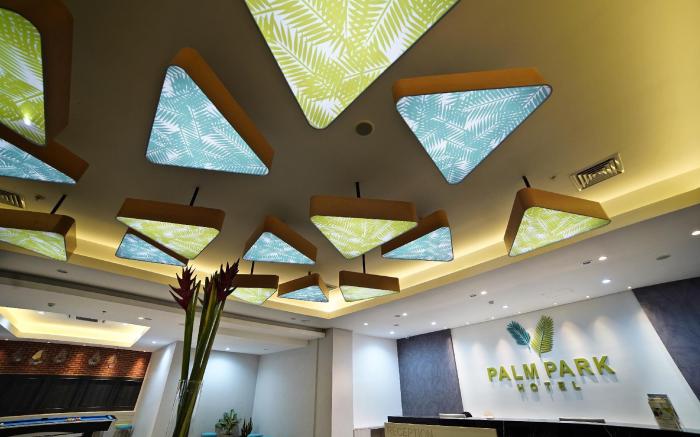 PALM PARK Hotel Surabaya