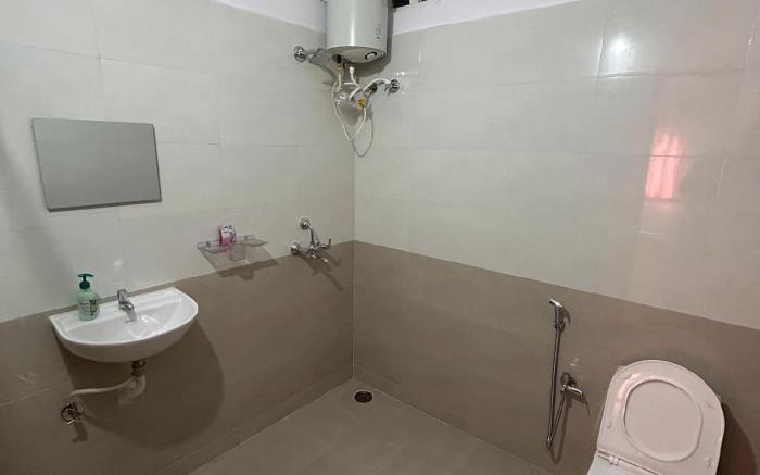 Mee Homes: New Spacious 2 BHK in Madhapur