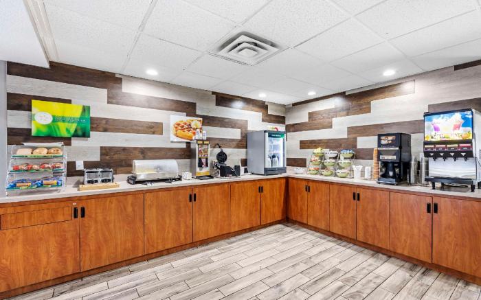 Quality Inn Clarksville - Exit 11