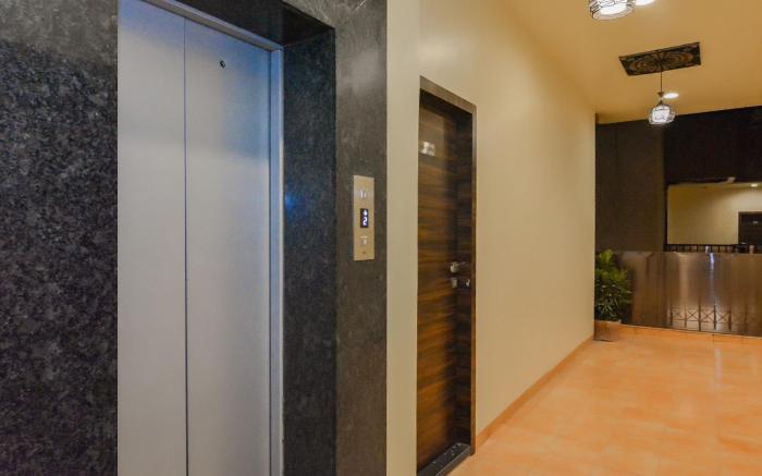 Townhouse Oak Sinhgad Road Crossway Formerly Popular Hotel