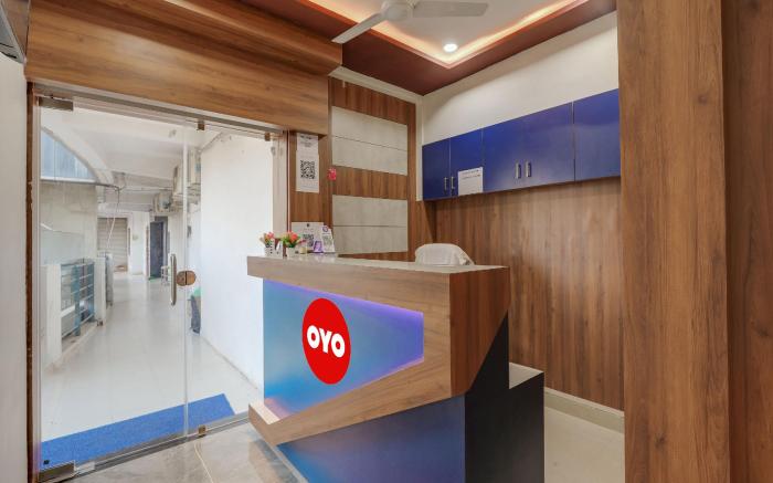 OYO Hotel Hill View Inn