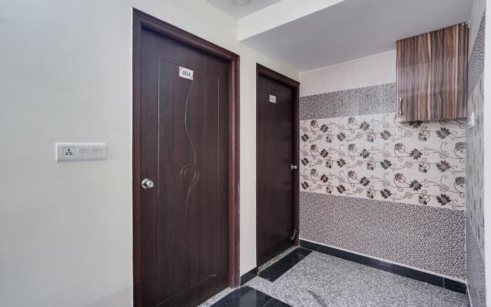 Super Hotel O Banjara Hills