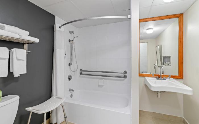 Quality Inn Bangor Airport