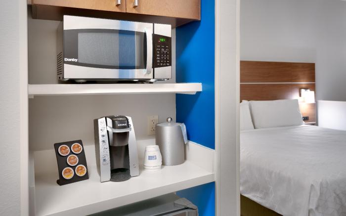 Holiday Inn Express & Suites Gainesville I-75 By IHG