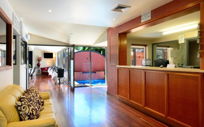 Berry Village Boutique Motel 