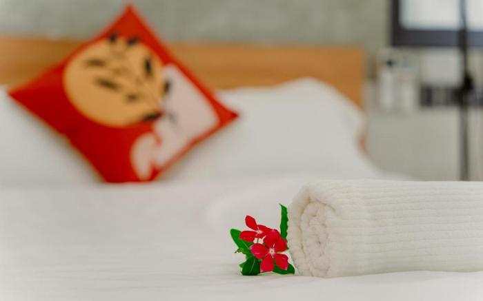 ALOHA SAIGON HOSTEL by Local Experts - Newly Opened and Less Touristy