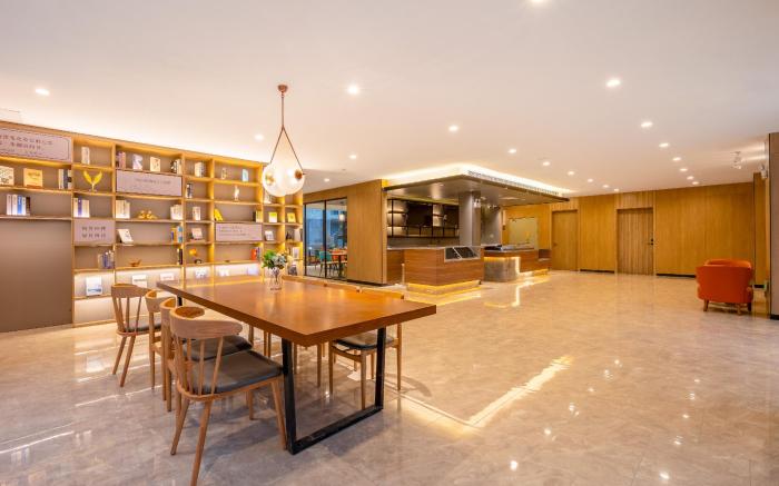 Hanting Hotel Lijiang Ancient Town Xianghe Commercial Plaza