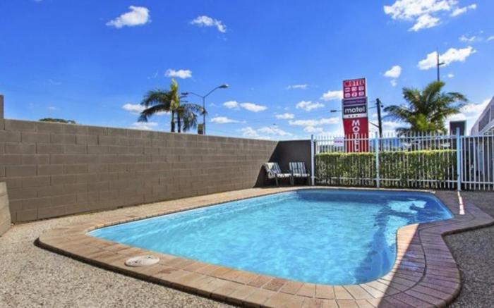 Nambour Lodge Motel