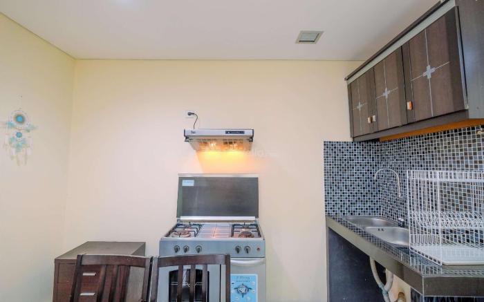 Comfort 2BR at Mangga Dua By Travelio