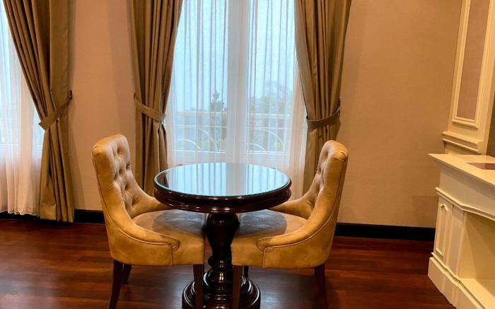 Beth Kasegaran Theresia Hotel