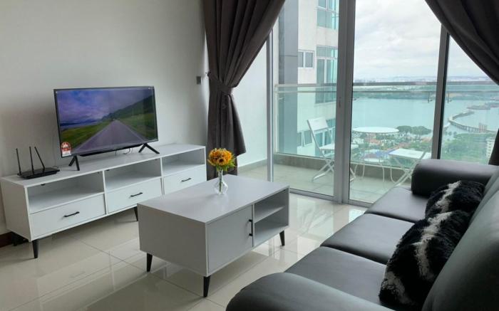 Paragon Suite, Eartha by Antlerzone