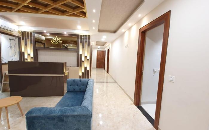 Hotel Scarlet