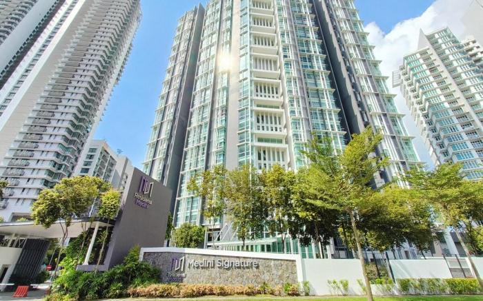 Medini Signature - Duplex Suites By RR JBcity