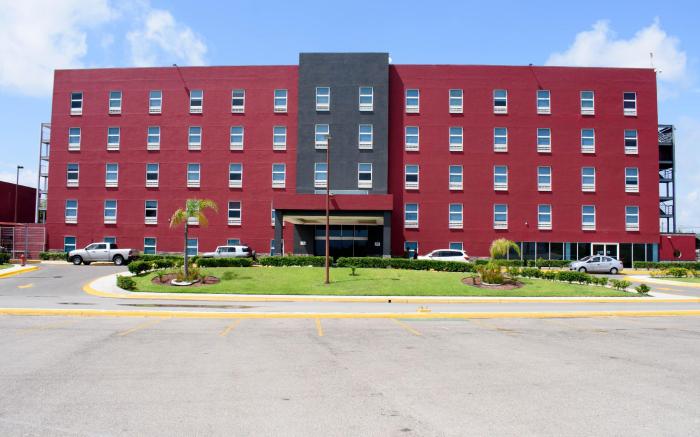 Los Herederos Hotel y Resto