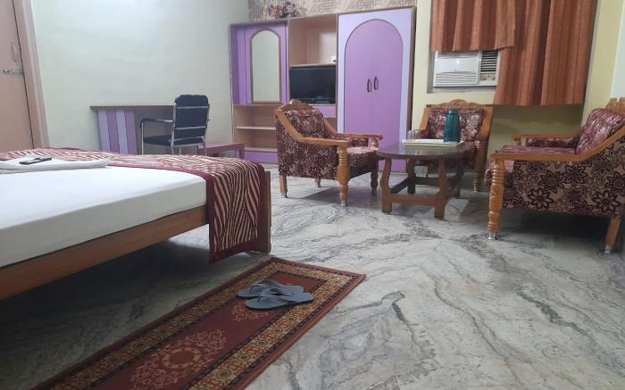 Hotel Utsav Deluxe