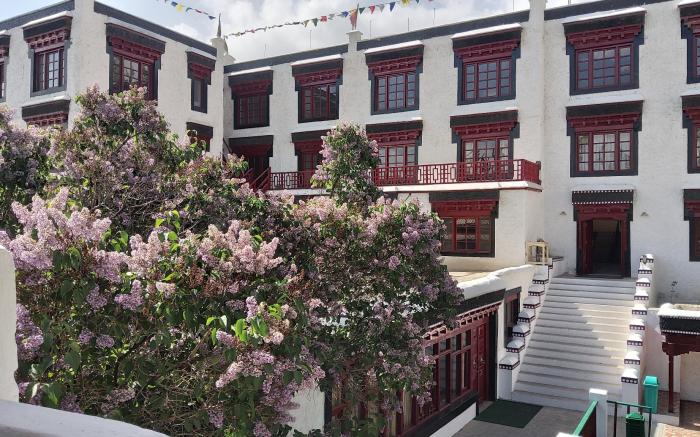 Lharimo Hotel (Leh) Ladakh