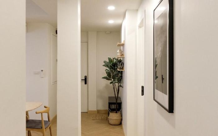 Upscale 3 bed 3 bath suite 1 min to BTS Prompong