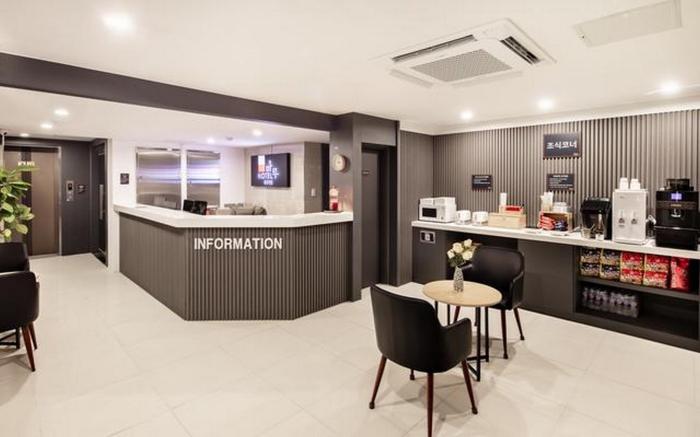Chungju Station Hotel Maru