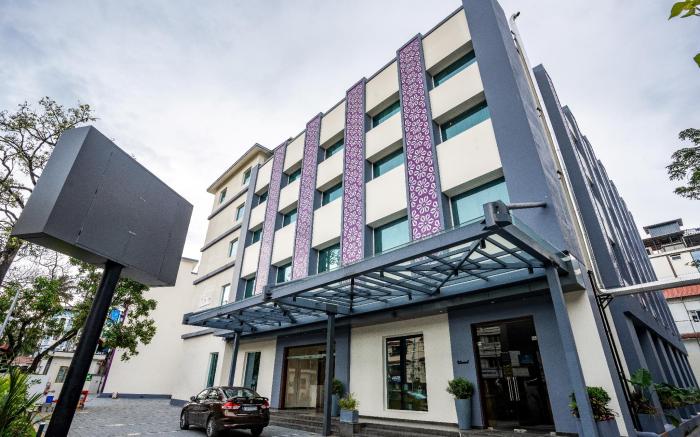 Lilac Hotel Guruvayur 				