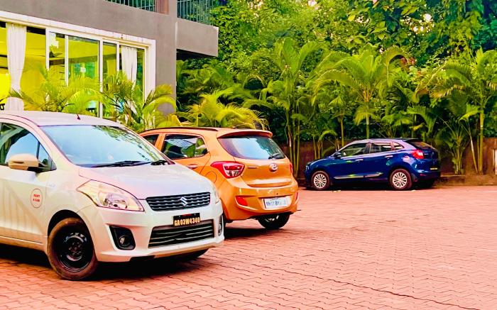 Elegant 4bhk stay with pool near beaches (2BHKX2)