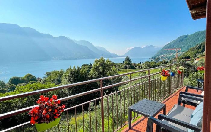 Appartamento Tivano, balcone con vista lago