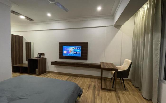 Hotel Basant Sarovar